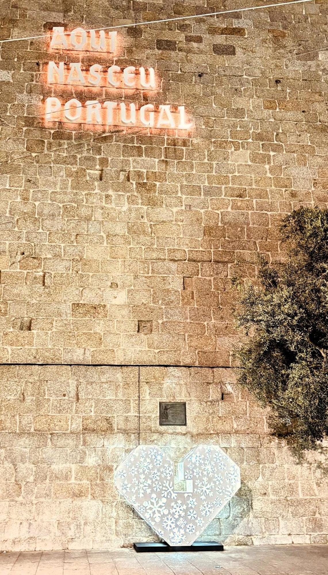 Three Little Birds Apartment Guimaraes Bagian luar foto